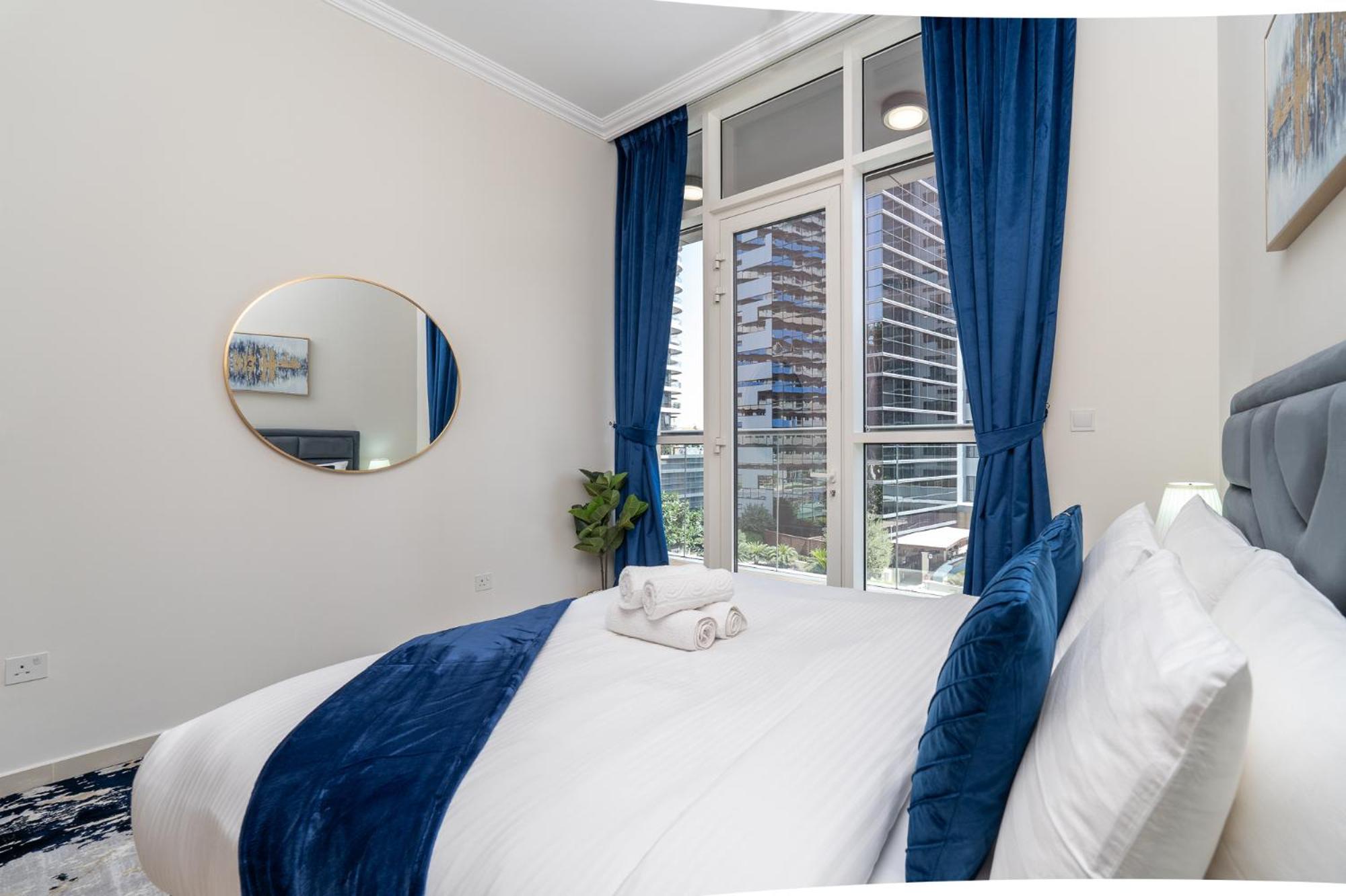 Dunya Tower Luxury And 2 Min Walk To Dubai Mall And Burj Khalifa In Heart Of Downtown Екстер'єр фото