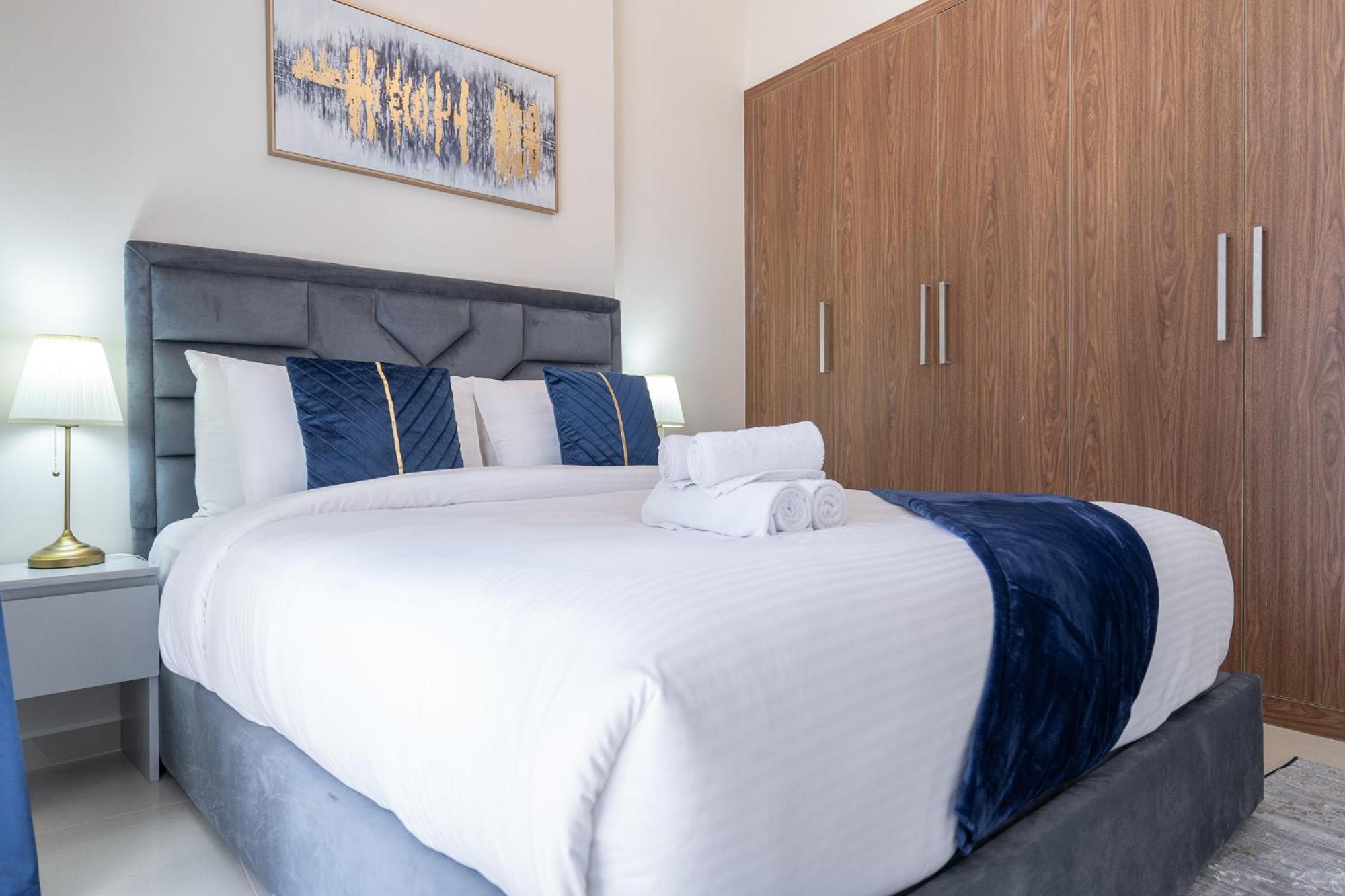 Dunya Tower Luxury And 2 Min Walk To Dubai Mall And Burj Khalifa In Heart Of Downtown Екстер'єр фото