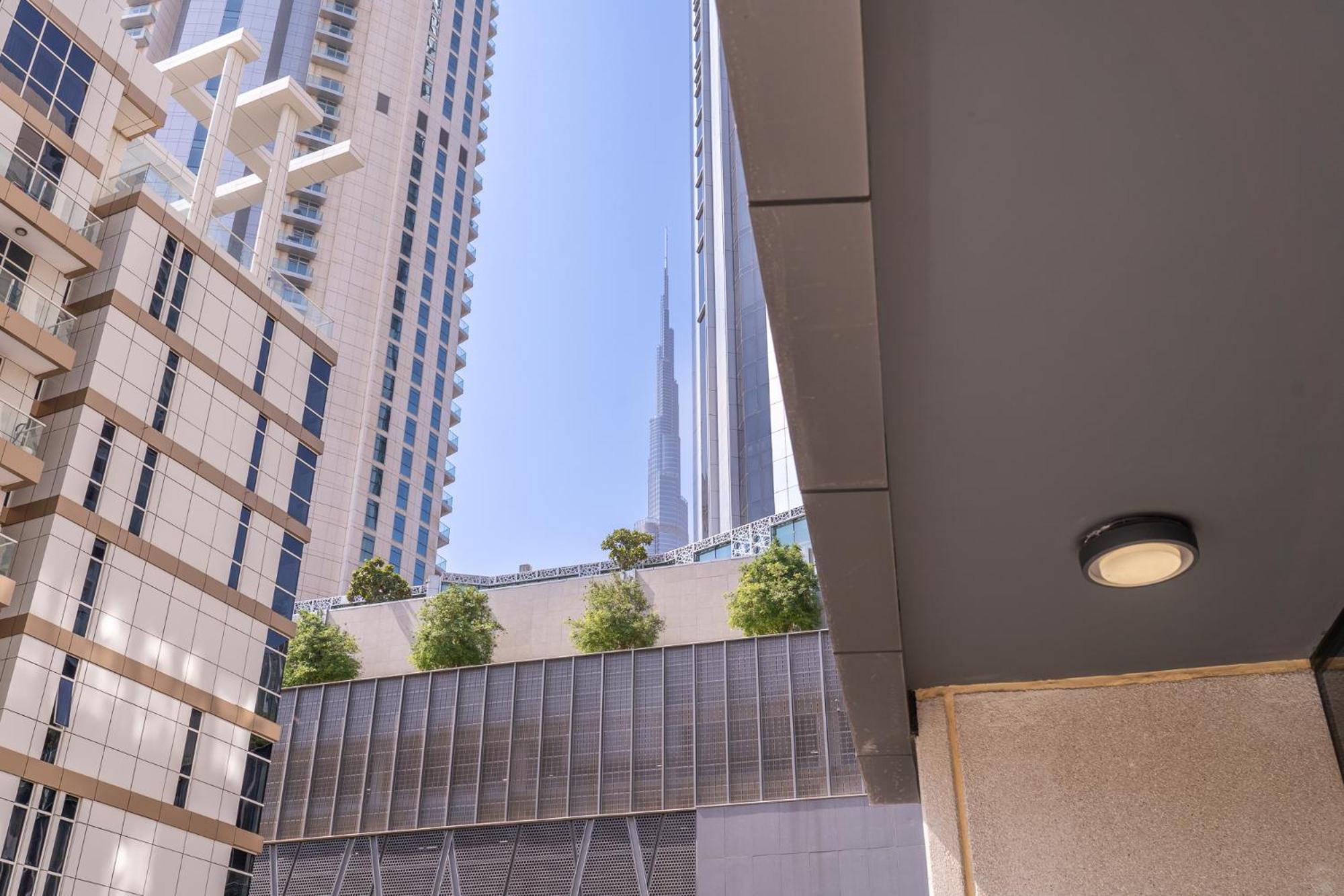 Dunya Tower Luxury And 2 Min Walk To Dubai Mall And Burj Khalifa In Heart Of Downtown Екстер'єр фото