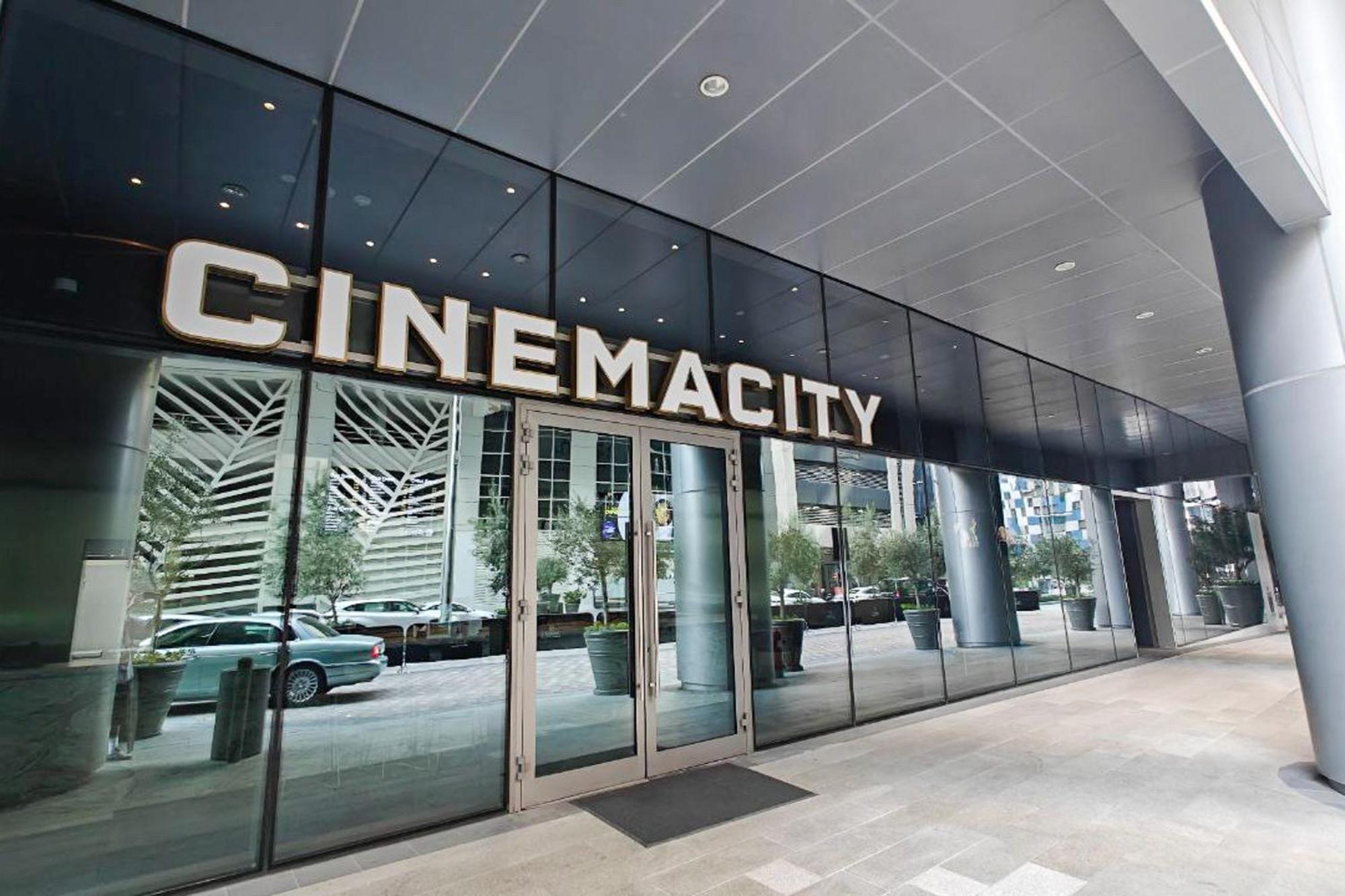 Dunya Tower Luxury And 2 Min Walk To Dubai Mall And Burj Khalifa In Heart Of Downtown Екстер'єр фото
