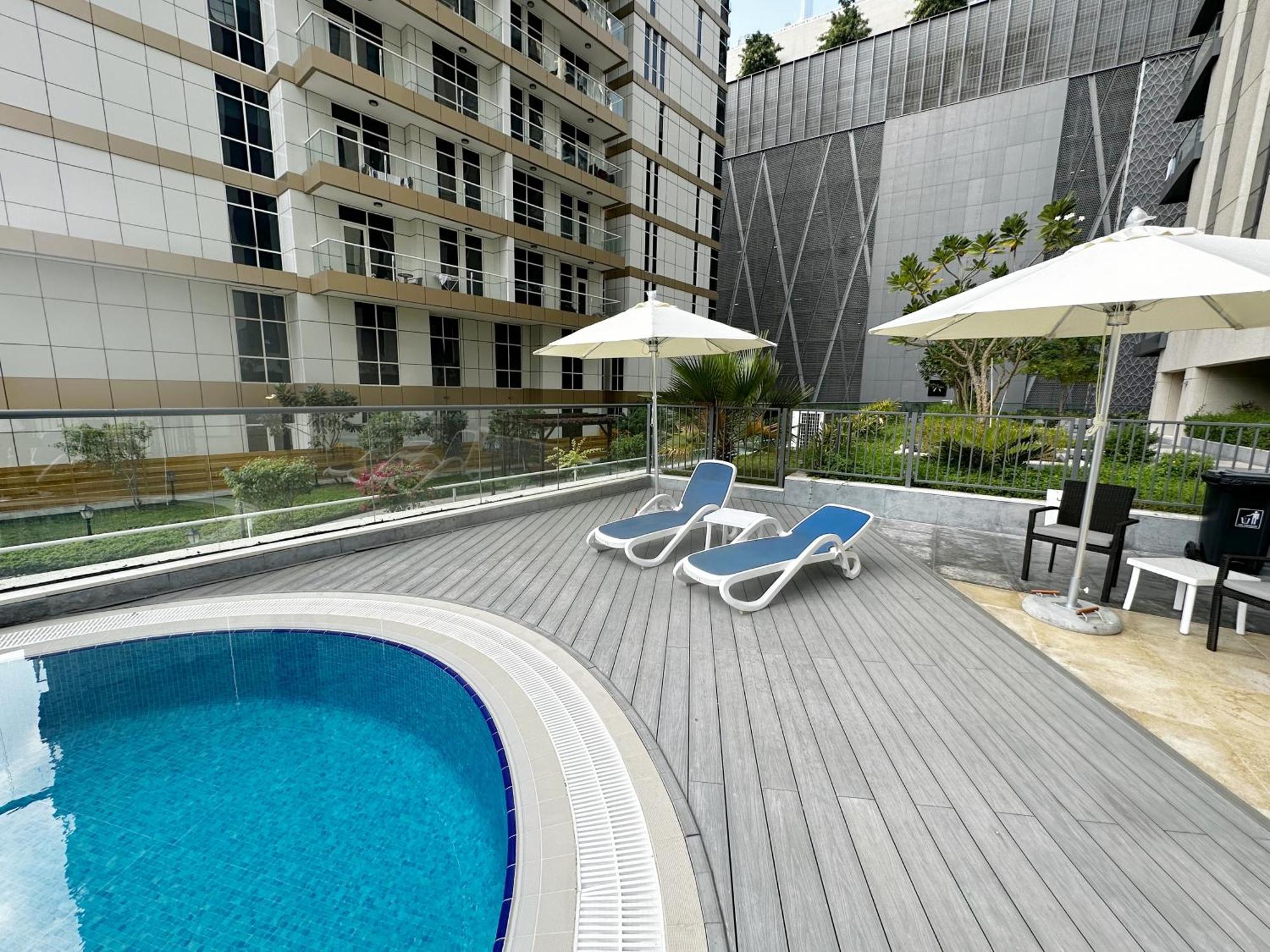 Dunya Tower Luxury And 2 Min Walk To Dubai Mall And Burj Khalifa In Heart Of Downtown Екстер'єр фото